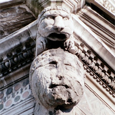 it gargoyle 48153_13.jpg